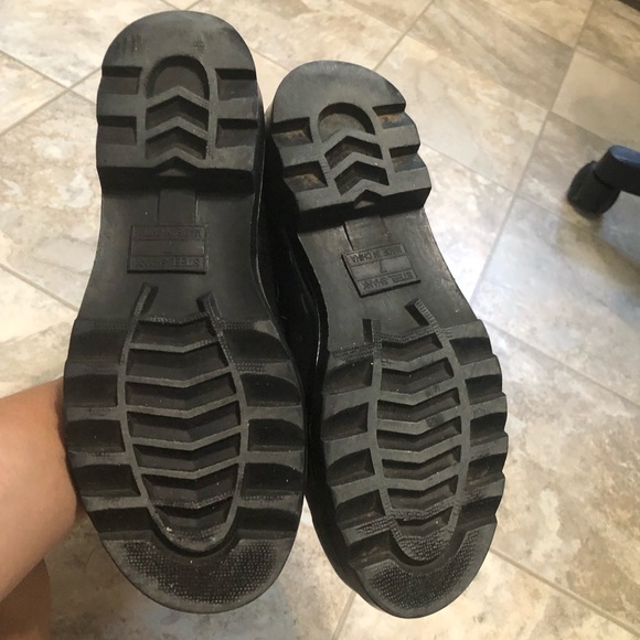 Rain boots - Picture 4 of 4